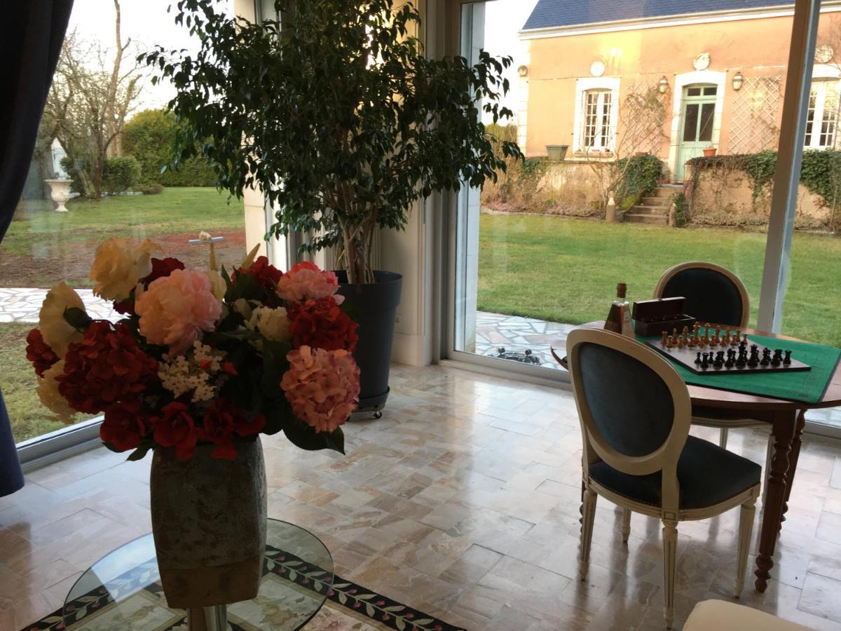 Bed and Breakfast La Bauldiniere Tauxigny Exterior foto