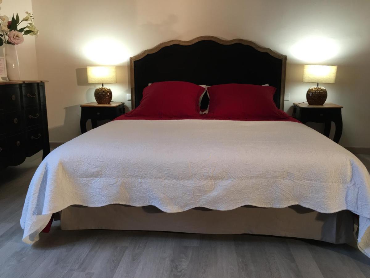 Bed and Breakfast La Bauldiniere Tauxigny Exterior foto
