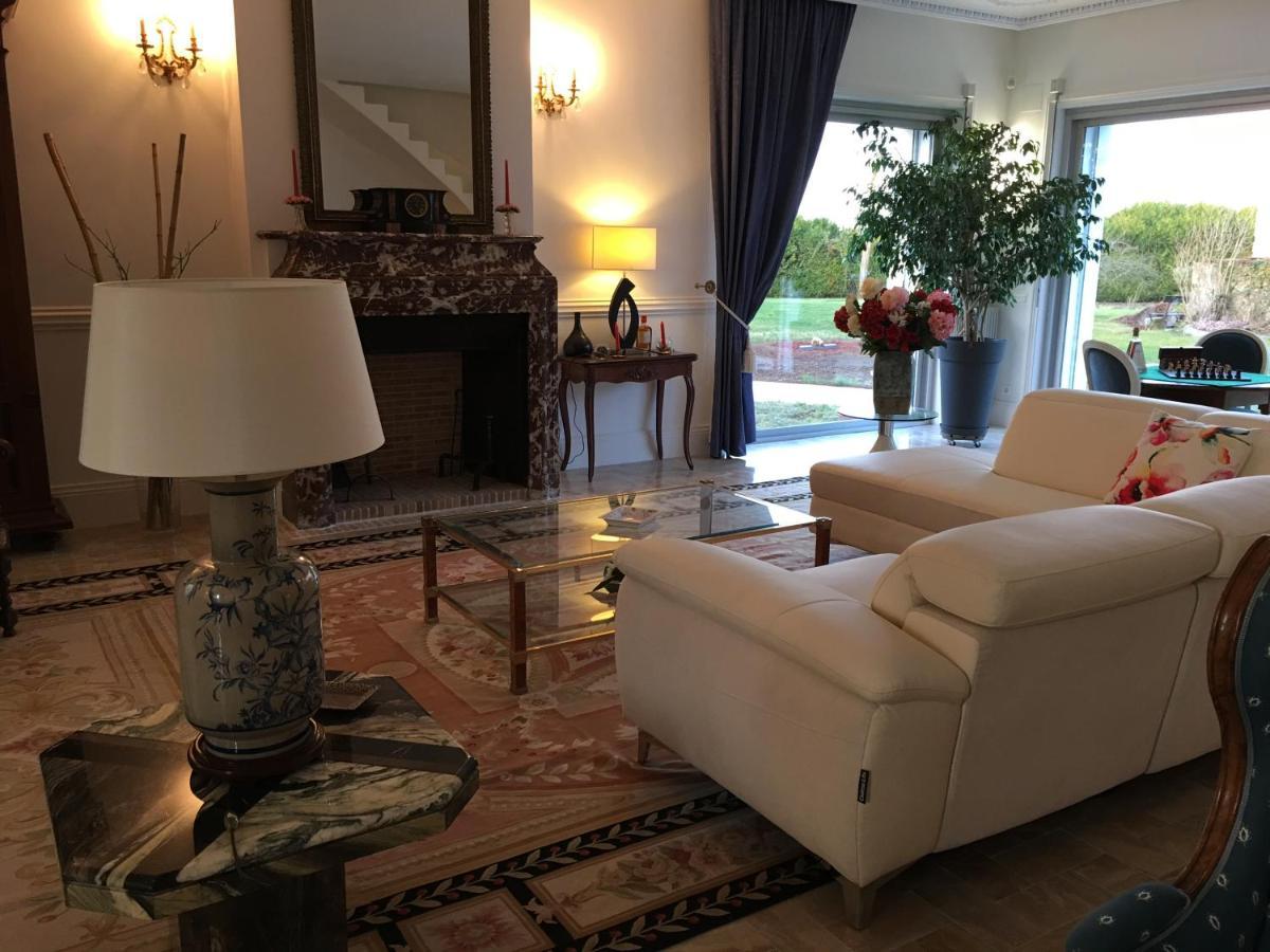 Bed and Breakfast La Bauldiniere Tauxigny Exterior foto