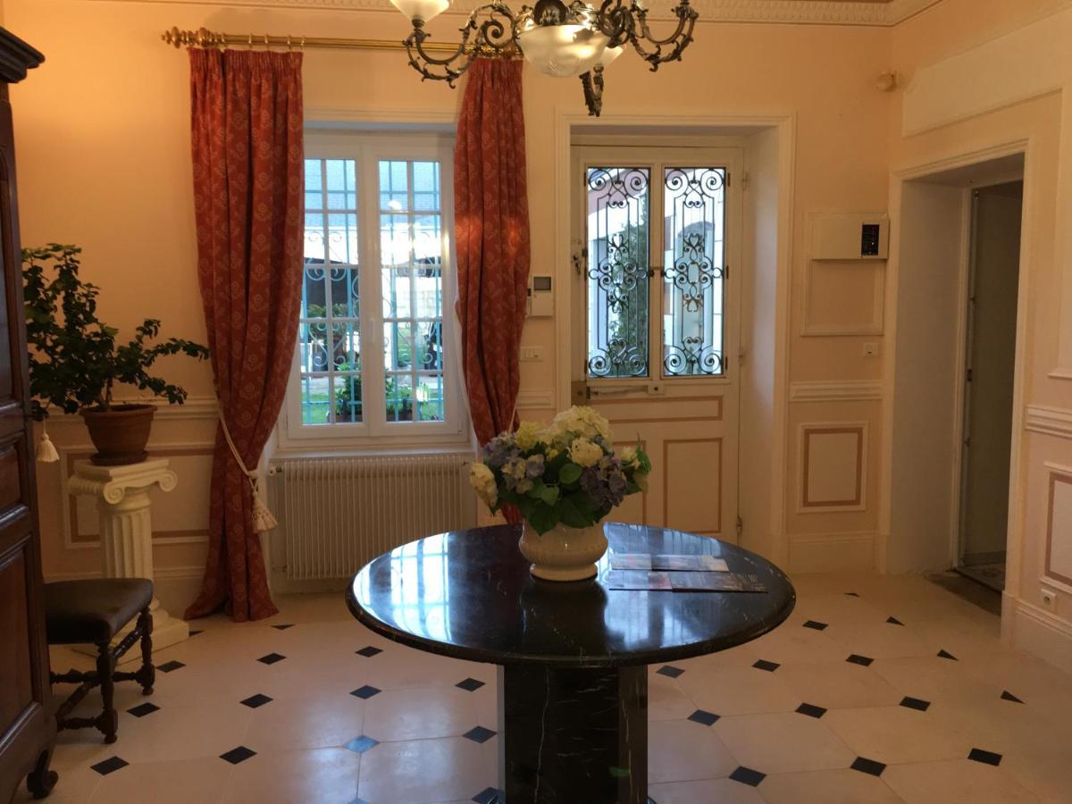 Bed and Breakfast La Bauldiniere Tauxigny Exterior foto