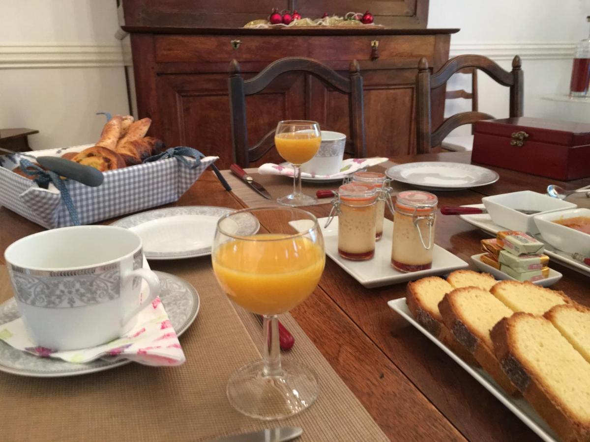 Bed and Breakfast La Bauldiniere Tauxigny Exterior foto