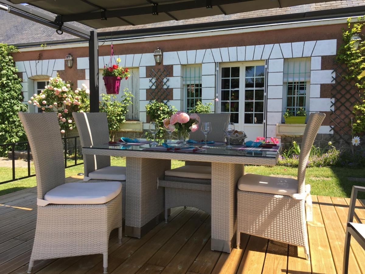 Bed and Breakfast La Bauldiniere Tauxigny Exterior foto